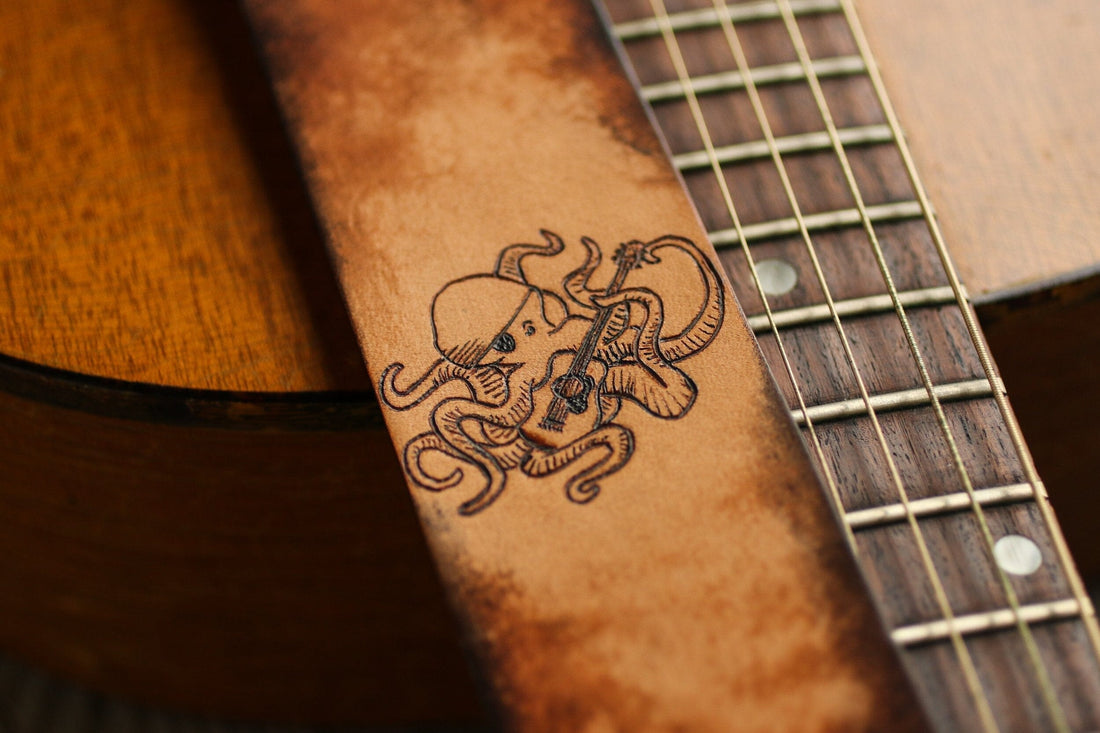 Little Octo Guitar Strap